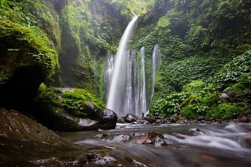 senaru waterfall