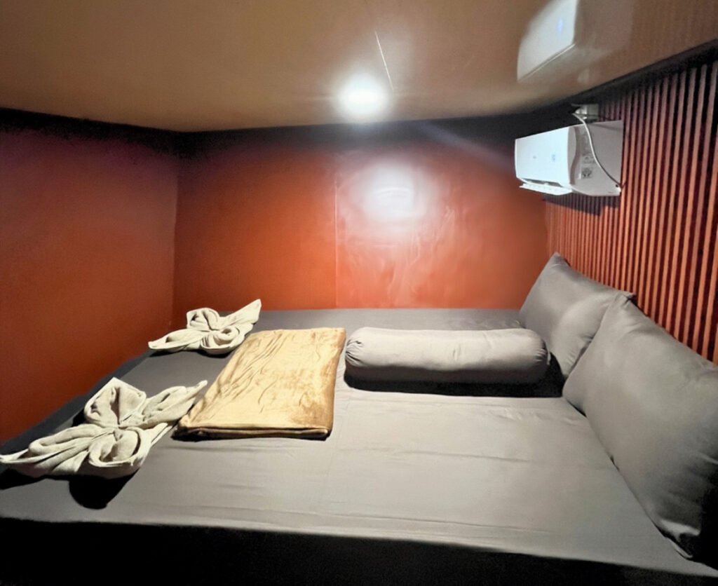 Cabin Down Deck Double 17Tour Agency