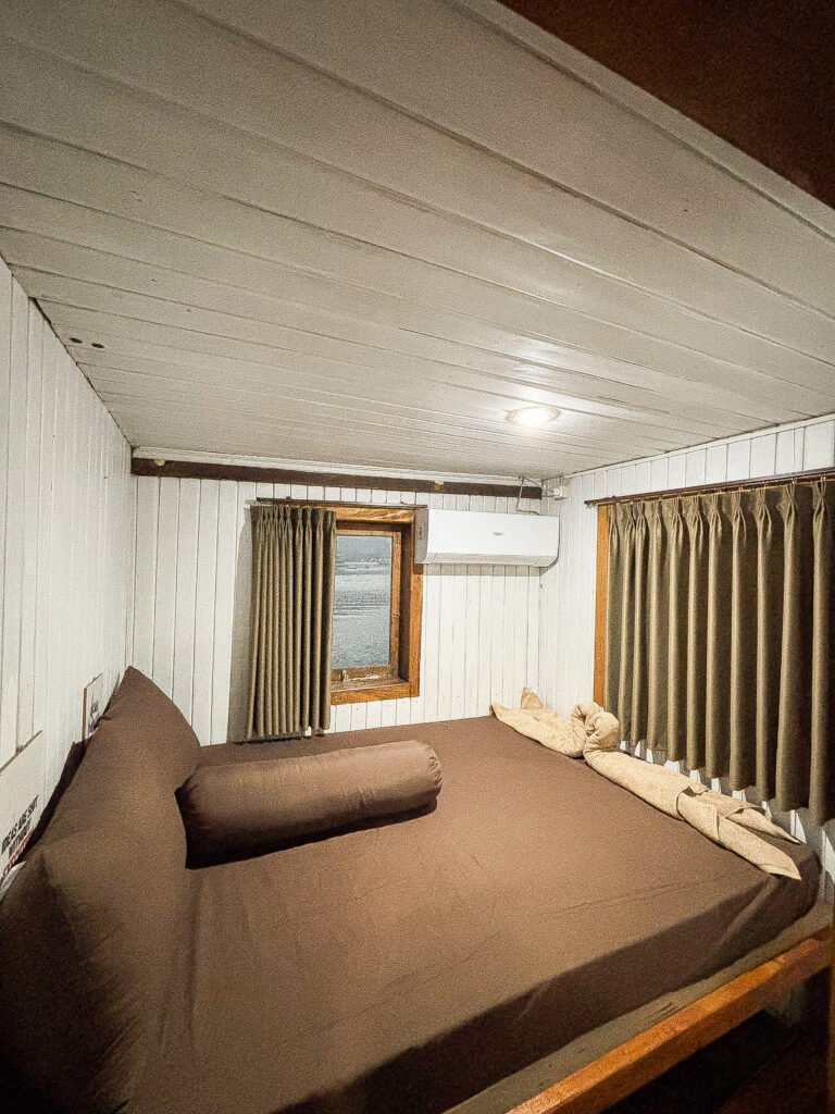 standar cabin sea view 1 17Tour Agency