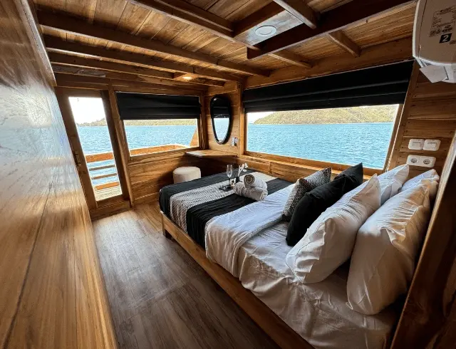 panoramic-suite-cabin-blackbeard.webp
