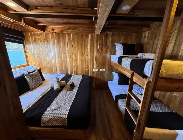 share-cabin-black-beard