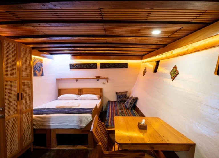 komodo trip from labuan bajo end lombok 33 17tour agency Comfort Shared Premium Triple 17Tour Agency