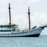 Komodo Luxury Cruise Lombok to Flores By Sehat Elona
