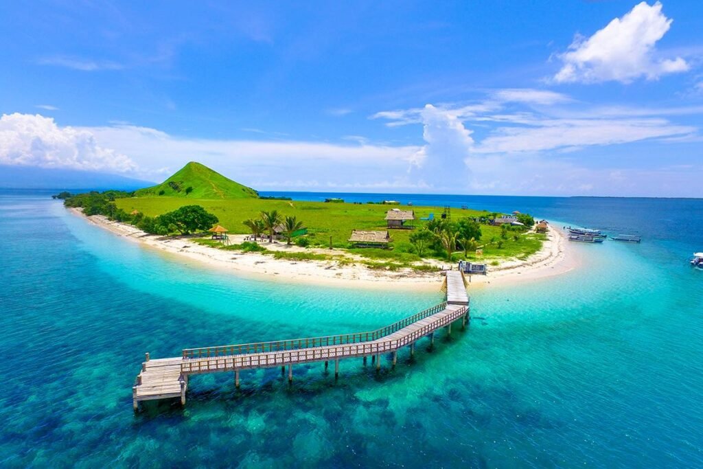 Kenawa Island