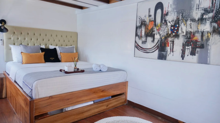 Rinca Cabin Sukha Sail